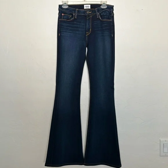 Hudson Flare Jean - Picture 1 of 15